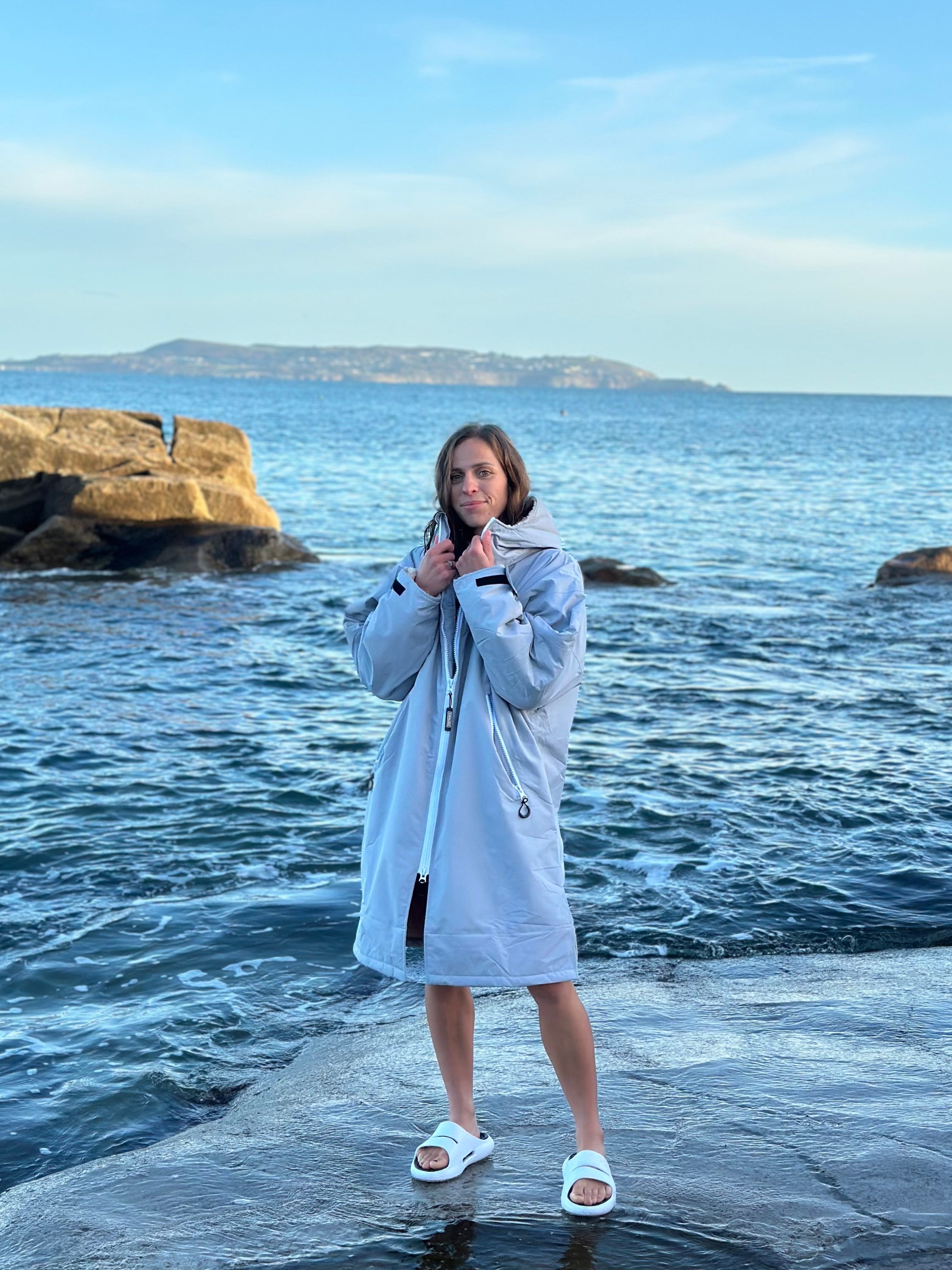 COSYROBE | GREY with PEACH