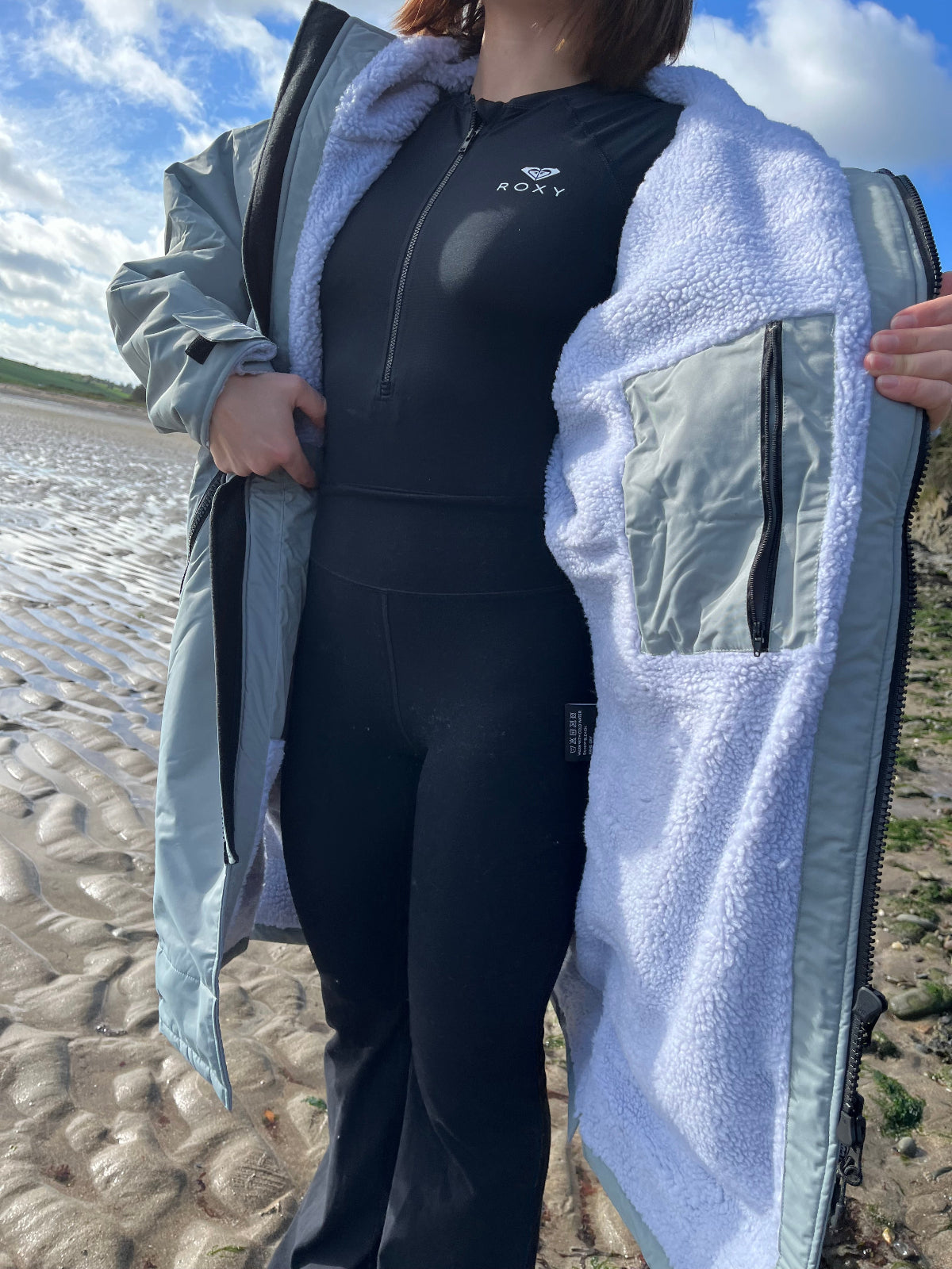 COSYROBE | GREY on GREY